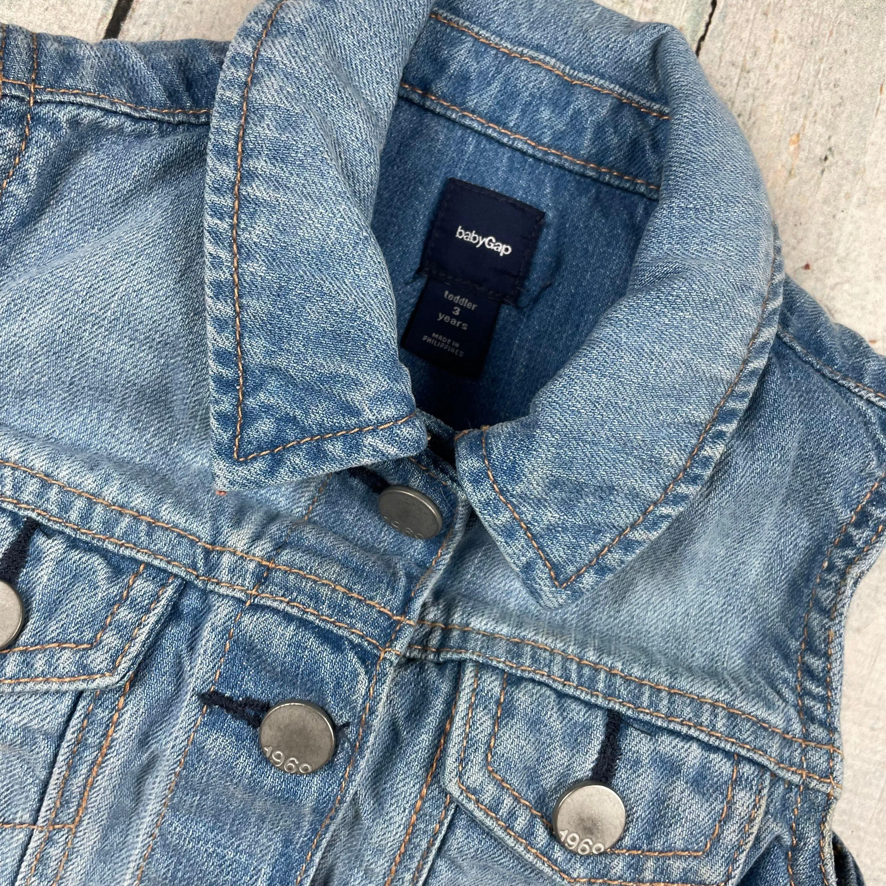 Baby Gap Classic Denim Sleeveless Jacket - Size 3Y