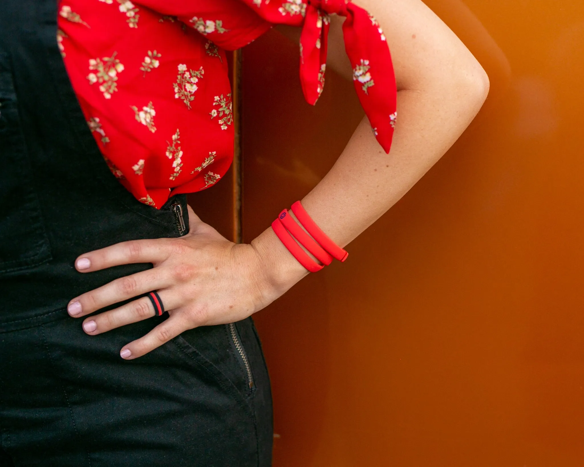 RED SILICONE WRAP