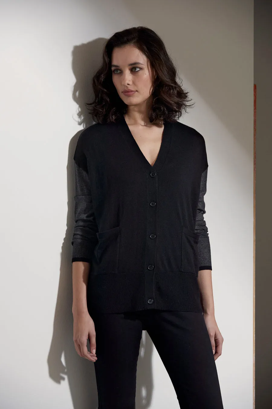 Seattle Cardi - Black